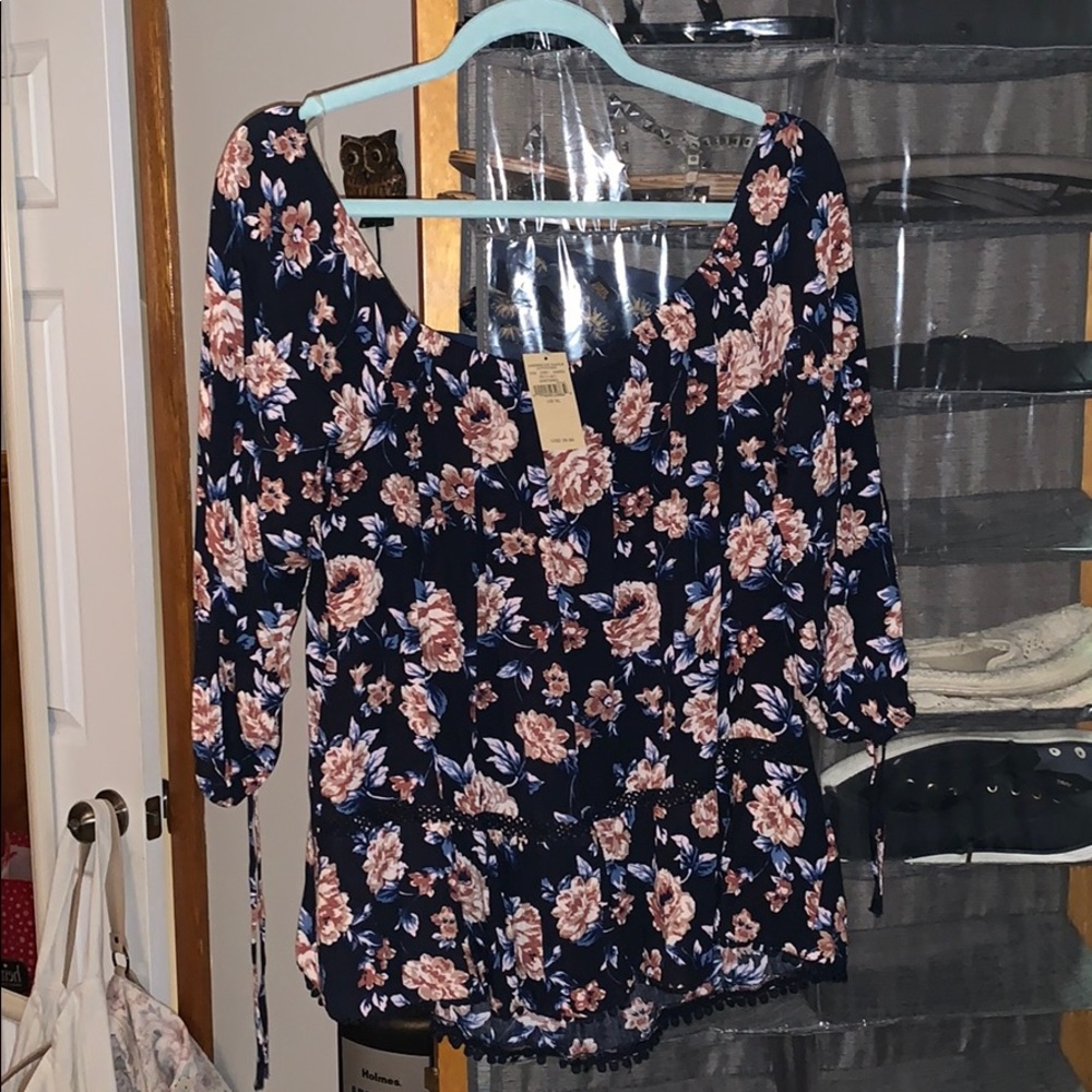 AE Floral Off the Shoulder Top